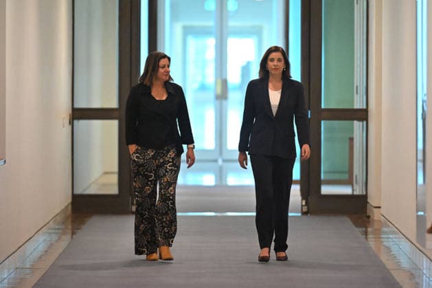 ANIKA WELLS TELSTRA PRESSER, Minister for Emergency Management Kristy McBain and Minister for Communications Anika Wells arrive at a press conference at Parliament House in Canberra, Wednesday, July 8, 2026. ( NO ARCHIVING CANBERRA AUSTRALIAN CAPITAL TERRITORY AUSTRALIA  Copyright: xMICKxTSIKASx 20260708120743142450
