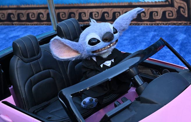 Disney™s ˜Moana™ World Premiere Stitch arriving to Disney™s ˜Moana™ World Premiere at Hollywood Bowl on July 07, 2026 in Hollywood, CA. Hollywood Hollywood Bowl California USA Copyright: xLISAxOConnor AFF-USA.comx