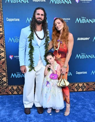 Disney™s ˜Moana™ World Premiere Seth Rollins, Becky Lynch and Roux Rollins arriving to Disney™s ˜Moana™ World Premiere at Hollywood Bowl on July 07, 2026 in Hollywood, CA. Hollywood Hollywood Bowl California USA Copyright: xLISAxOConnor AFF-USA.comx