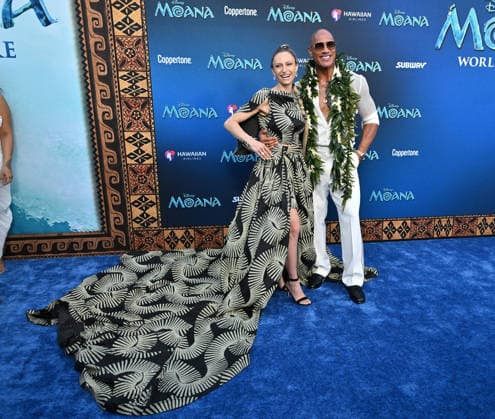 Disney™s ˜Moana™ World Premiere Lauren Hashian and Dwayne Johnson arriving to Disney™s ˜Moana™ World Premiere at Hollywood Bowl on July 07, 2026 in Hollywood, CA. Hollywood Hollywood Bowl California USA Copyright: xLISAxOConnor AFF-USA.comx