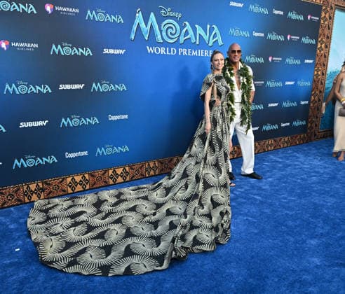 Disney™s ˜Moana™ World Premiere Lauren Hashian and Dwayne Johnson arriving to Disney™s ˜Moana™ World Premiere at Hollywood Bowl on July 07, 2026 in Hollywood, CA. Hollywood Hollywood Bowl California USA Copyright: xLISAxOConnor AFF-USA.comx