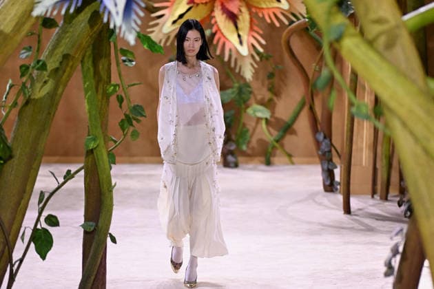 PFW - Chanel Runway A model walks the runway during the Chanel Haute Couture Fall Winter 2026 2027 show as part of Paris Fashion Week on July 07, 2026 in Paris, France. Photo by Franck Castel ABACAPRESS.COM Paris France  Copyright: xCastelxFranck ABACAx