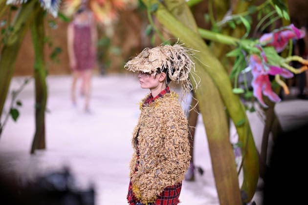 PFW - Chanel Runway A model walks the runway during the Chanel Haute Couture Fall Winter 2026 2027 show as part of Paris Fashion Week on July 07, 2026 in Paris, France. Photo by Franck Castel ABACAPRESS.COM Paris France  Copyright: xCastelxFranck ABACAx