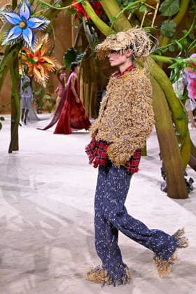 PFW - Chanel Runway A model walks the runway during the Chanel Haute Couture Fall Winter 2026 2027 show as part of Paris Fashion Week on July 07, 2026 in Paris, France. Photo by Franck Castel ABACAPRESS.COM Paris France  Copyright: xCastelxFranck ABACAx