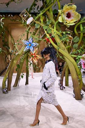 PFW - Chanel Runway A model walks the runway during the Chanel Haute Couture Fall Winter 2026 2027 show as part of Paris Fashion Week on July 07, 2026 in Paris, France. Photo by Franck Castel ABACAPRESS.COM Paris France  Copyright: xCastelxFranck ABACAx