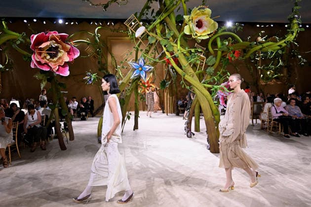 PFW - Chanel Runway A model walks the runway during the Chanel Haute Couture Fall Winter 2026 2027 show as part of Paris Fashion Week on July 07, 2026 in Paris, France. Photo by Franck Castel ABACAPRESS.COM Paris France  Copyright: xCastelxFranck ABACAx