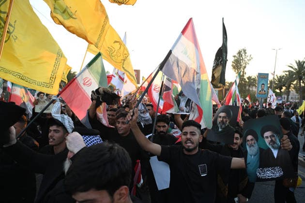 Massive Crowds gather in Najaf for Farewell Ceremony of slain Iranian supreme leader NAJAF, IRAQ - JULY 8: A massive crowd of mourners carrying various flags and posters fills the streets during a farewell ceremony for slain Iranian supreme leader Ali Khamenei, in Najaf, Iraq, on July 8, 2026. Khamenei lost his life following joint US-Israeli attacks. Starting from the early hours of the morning, thousands of people flooded the squares and avenues to take part in the funeral procession and pay their final respects. Haidar Mohammed Ali Anadolu Najaf Iraq. Editorial use only. Please get in touch for any other usage.  Copyright: x2026xAnadoluxHaidarxMohammedxAlix