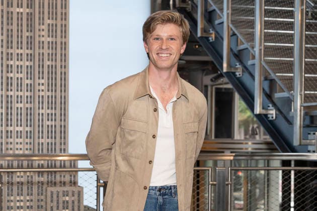 July 7, 2026, New York, New York, USA: ROBERT IRWIN visits the Empire State Building in New York to celebrate the upcoming premiere of Dancing with the Stars The Next Pro on ABC. 7 July 2026 New York USA - ZUMAa265 20260707_zep_a265_014 Copyright: xEricxAcquayex