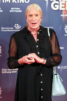 Georgine Kellermann bei der Premiere des Dokumentarfilms Was haben wir gelacht im Filmpalast. Köln, 07.07.2026 *** Georgine Kellermann at the premiere of the documentary *Was haben wir gelacht* at the Filmpalast in Cologne, July 7, 2026 Foto:xR.xSchmiegeltx xFuturexImagex gelacht_6628