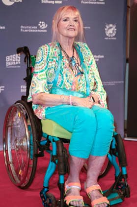 Gaby Köster bei der Premiere des Dokumentarfilms Was haben wir gelacht im Filmpalast. Köln, 07.07.2026 *** Gaby Köster at the premiere of the documentary *Was haben wir gelacht* at the Filmpalast in Cologne, July 7, 2026 Foto:xR.xSchmiegeltx xFuturexImagex gelacht_6651