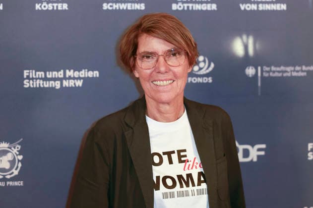 Bettina Böttinger bei der Premiere des Dokumentarfilms Was haben wir gelacht im Filmpalast. Köln, 07.07.2026 *** Bettina Böttinger at the premiere of the documentary *Was haben wir gelacht* at the Filmpalast in Cologne, July 7, 2026 Foto:xR.xSchmiegeltx xFuturexImagex gelacht_6669