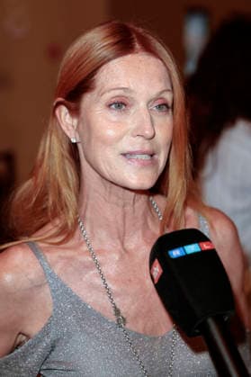 Esther Schweins bei der Premiere des Dokumentarfilms Was haben wir gelacht im Filmpalast. Köln, 07.07.2026 *** Esther Schweins at the premiere of the documentary *Was haben wir gelacht* at the Filmpalast in Cologne, July 7, 2026 Foto:xR.xSchmiegeltx xFuturexImagex gelacht_6681