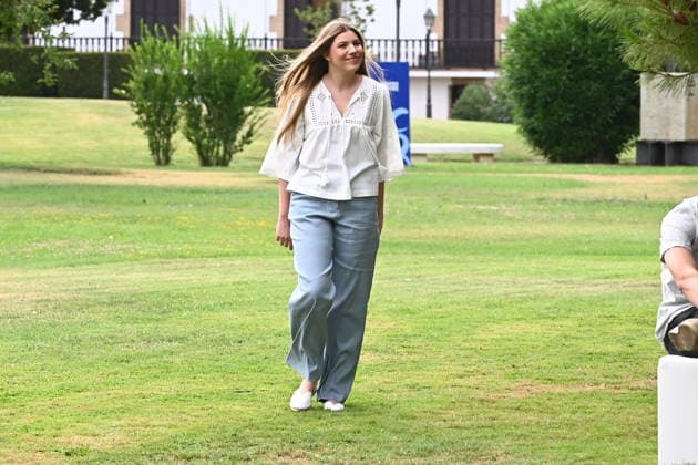 Infanta Sofía Visits the Monastery of Cogullada Infanta Sofía, during a visit to one of the educational activities at the Monastery of Cogullada, on July 8, 2026, in Zaragoza, Aragon, Spain. This afternoon, the Infanta will present the first edition of the Ibercaja Foundation’s Exemplary Educators grants, marking the foundation’s 150th anniversary, during which five teachers will be recognized for their excellence in educational leadership, sustainability, inclusion, educational research, and comprehensive health education. JULY 8, 2026 INFANTA EDUCATION TEACHING Ramó Zaragoza, Aragon Zaragoza, Aragon, Spain  Copyright: xRamonxCometx 7653077