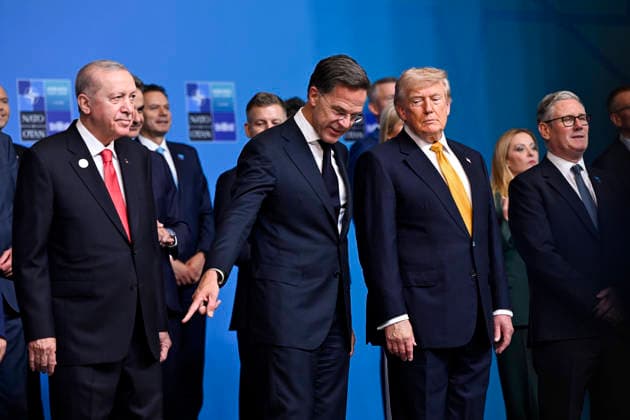 LKS 20260708 Turkey s President Recep Tayyip Erdogan, NATO Secretary General Mark Rutte, US President Donald Trump and Britain s Prime Minister Keir Starmer gather for a family photo during the North Atlantic Treaty Organization (NATO) Heads of State and Government summit in Ankara, Turkey, on July 8, 2026. - EMMI KORHONEN Ankara Turkey  Copyright: xEmmixKorhonenx B74lVv4FCgc