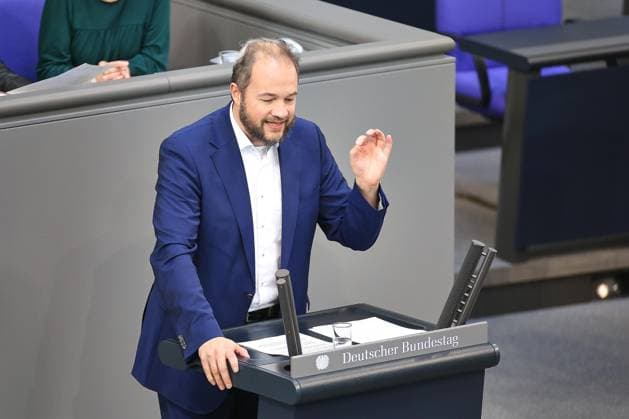Berlin, Deutschland, 08.07.2026: Deutscher Bundestag: 88. Bundestagssitzung: Martin Sichert, AfD *** Berlin, Germany, July 8, 2026 German Bundestag 88th Session of the Bundestag Martin Sichert, AfD Copyright: xdtsxNachrichtenagenturx dts_126744