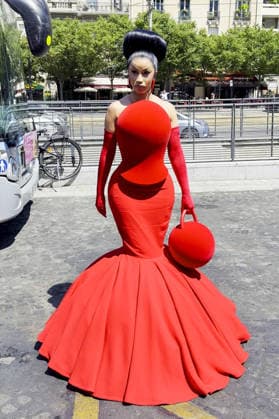 Cardi B arrives at the Robert Wun Haute Couture Fall Winter 2026–2027 show during Paris Fashion Week (PFW) in Paris, France, on July 8, 2026 Gedeon Taieb Bestimage Cardi B arrives at the Robert Wun Haute Couture Fall Winter 2026–2027 show during Paris Fashion Week (PFW) in Paris, France, on July 8, 2026 Paris, France  Copyright: xGedeonxTaiebx xBestimagexGedeonxTaiebx xBestimagex