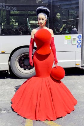 Cardi B arrives at the Robert Wun Haute Couture Fall Winter 2026–2027 show during Paris Fashion Week (PFW) in Paris, France, on July 8, 2026 Gedeon Taieb Bestimage Cardi B arrives at the Robert Wun Haute Couture Fall Winter 2026–2027 show during Paris Fashion Week (PFW) in Paris, France, on July 8, 2026 Paris, France  Copyright: xGedeonxTaiebx xBestimagexGedeonxTaiebx xBestimagex