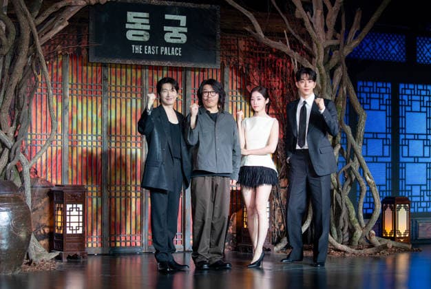 Jo Seung-Woo, Choi Jung-Kyu, Roh Yoon-Seo and Nam Joo-Hyuk, July 8, 2026 : Director Choi Jung-Kyu (2nd L) with cast members (L-R) Jo Seung-Woo, Roh Yoon-Seo and Nam Joo-Hyuk at a press conference for the upcoming Netflix original series The East Palace in Seoul, South Korea. The action-packed eight-episode period drama follows a man with the unique ability to cross over into the spirit realm and a court lady harboring a mysterious past. Summoned by the king, the duo is tasked with untangling dangerous histories to uncover a secret buried in the very heart of the palace. The series will be released on July 17.  aflo_337318253