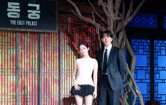 Roh Yoon-Seo and Nam Joo-Hyuk, July 8, 2026 : Cast members Roh Yoon-Seo and Nam Joo-Hyuk (R) at a press conference for the upcoming Netflix original series The East Palace in Seoul, South Korea. The action-packed eight-episode period drama follows a man with the unique ability to cross over into the spirit realm and a court lady harboring a mysterious past. Summoned by the king, the duo is tasked with untangling dangerous histories to uncover a secret buried in the very heart of the palace. The series will be released on July 17.  aflo_337318527
