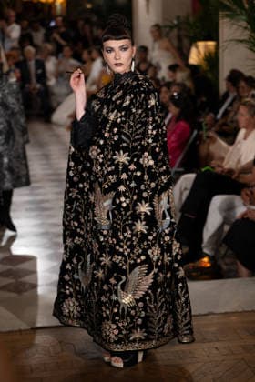 PFW - Franck Sorbier Runway A model walks the runway during the Franck Sorbier Haute Couture Fall Winter 2026 2027 show as part of Paris Fashion Week in Paris, France on July 08, 2026. Photo by Laurent Zabulon ABACAPRESS.COM  Copyright: xZabulonxLaurent ABACAx