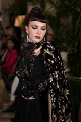 PFW - Franck Sorbier Runway A model walks the runway during the Franck Sorbier Haute Couture Fall Winter 2026 2027 show as part of Paris Fashion Week in Paris, France on July 08, 2026. Photo by Laurent Zabulon ABACAPRESS.COM  Copyright: xZabulonxLaurent ABACAx