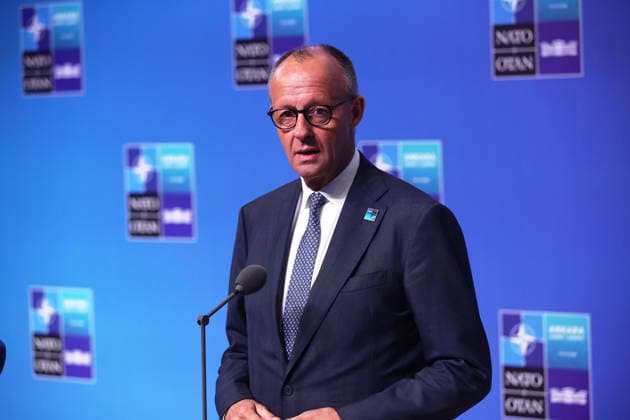 (260708) -- ANKARA, July 8, 2026 -- German Chancellor Friedrich Merz speaks to the media upon his arrival at the 2026 NATO Summit in Ankara, T¨¹rkiye, on July 8, 2026. ( Handout via Xinhua) T?RKIYE-ANKARA-NATO SUMMIT MustafaxKaya 