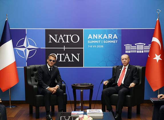 Erdo?an meets Macron on sidelines of NATO summit in Ankara Turkish President Recep Tayyip Erdo?an meets French President Emmanuel Macron at the Presidential Complex in Ankara, Türkiye, on July 8, 2026, on the sidelines of the 36th NATO Heads of State and Government Summit. Photo by Turkish presidency apaimages Istanbul Istanbul Turkey 080726_Türkiye_TPO_01(3) Copyright: xapaimagesxTurkishxpresidencyx xapaimagesx