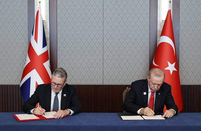 Erdo?an meets UK Prime Minister Starmer during NATO summit Turkish President Recep Tayyip Erdo?an meets British Prime Minister Keir Starmer at the Presidential Complex in Ankara, Türkiye, on July 8, 2026, on the sidelines of the 36th NATO Heads of State and Government Summit. Photo by Turkish presidency apaimages Istanbul Istanbul Turkey 080726_Türkiye_TPO_02(4) Copyright: xapaimagesxTurkishxpresidencyx xapaimagesx