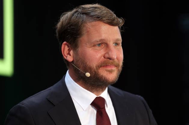 Firma Achenbach Buschhuetten (Buschhütten), Campus Buschhuetten (Buschhütten) Impulsforum. Univ.-Prof. Dr.-Ing. Peter Burggraef (Burggräf). Impulsforum am 08.07.2026 in Kreuztal Deutschland. *** Achenbach Buschhuetten Buschhütten Company, Buschhuetten Buschhütten Campus, Impulsforum with Univ. Prof. Dr. Ing. Peter Burggraef Burggräf, on July 8, 2026, in Kreuztal, Germany