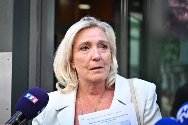Far Right Rassemblement National Party Meeting in Paris French far-right leader Marine Le Pen leaves after a national council for French far right Rassemblement National Party at its headquarters in on July 8, 2026. Photo by Firas Abdullah ABACAPRESS.COM Paris Ile-de-France France  Copyright: xAbdullahxFiras ABACAx