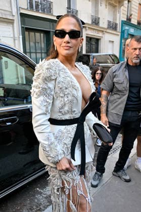 PFW Haute Couture Jennifer Lopez At Zuhair Murad Outside Arrivals JR Jennifer Lopez arriving at the Zuhair Murad show during Haute Couture Fashion Week in Paris, France, on 8 July 2026. Photo by Julien Reynaud APS-Medias ABACAPRESS.COM Paris France  Copyright: xReynaudxJulien APS-Medias ABACAx