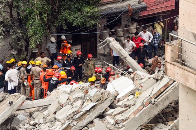 Rescue and relief operations underway after a building collapsed at the Rohini Sector 16 area New Delhi, Jul 08 (ANI): Rescue and relief operations underway after a building collapsed at the Rohini Sector 16 area, in New Delhi on Wednesday. New Delhi Delhi India Copyright: xANIx ANI_20260708452