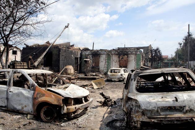 RECORD DATE NOT STATED Burned-out buildings and vehicles following the overnight Russian attack of July 6, Vyshneve, Kyiv region, Ukraine, on July 7, 2026. Russian forces launched a massive attack on Kyiv and the surrounding region using various types of missiles and attack drones. According to the State Emergency Service of Ukraine, seven people were killed in Vyshneve. Residential development on five streets was completely destroyed, while warehouses and businesses sustained damage. More than 600 local residents were evacuated because of the risk posed by unexploded ordnanceBurned-out buildings and vehicles following the overnight Russian attack of July 6, Vyshneve, Kyiv region, Ukraine, on July 7, 2026. Russian forces launched a massive attack on Kyiv and the  Copyright: xVolodymyrxTarasovx