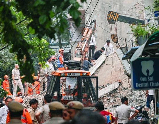 Rescue and relief operations underway after a building collapsed at the Rohini Sector 16 area New Delhi, Jul 08 (ANI): Rescue and relief operations underway after a building collapsed at the Rohini Sector 16 area, in New Delhi on Wednesday. New Delhi Delhi India Copyright: xANIx ANI_20260708514