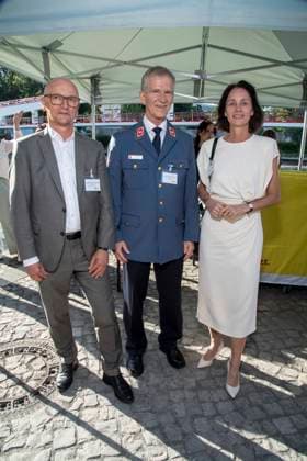 ABB BERBEN- Dr Uwe Martin Fichtmüller, GenLT a D Martin Schelleis und Katarina Barley zu Gast bei der Verleihung des Annemarie-Renger-Preises an Iris Berben im Restaurant Weltwirtschaft im Haus der Kulturen der Welt in Berlin am 08.07.2026 Berlin Deutschland *** ABB BERBEN Dr. Uwe Martin Fichtmüller, GenLT a D Martin Schelleis, and Katarina Barley attended the presentation of the Annemarie Renger Prize to Iris Berben at the Weltwirtschaft restaurant in the Haus der Kulturen der Welt in Berlin on July 8, 2026, Berlin, Germany