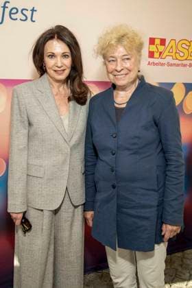 ABB BERBEN-Iris Berben und Gesine Schwan zu Gast bei der Verleihung des Annemarie-Renger-Preises an Iris Berben im Restaurant Weltwirtschaft im Haus der Kulturen der Welt in Berlin am 08.07.2026 Berlin Deutschland *** ABB BERBEN Iris Berben and Gesine Schwan attend the presentation of the Annemarie Renger Prize to Iris Berben at the Weltwirtschaft restaurant in the Haus der Kulturen der Welt in Berlin on July 8, 2026, Berlin, Germany