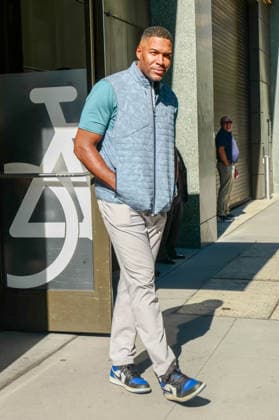 New York, NY- July 8: Michael Strahan leaving Good Morning America (GMA)in New York City. Credit: Camara AdMedia USA - ZUMAa123 20260708_zaa_a123_028 Copyright: xPorterx