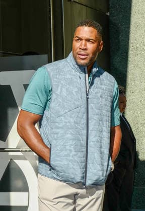 New York, NY- July 8: Michael Strahan leaving Good Morning America (GMA)in New York City. Credit: Camara AdMedia USA - ZUMAa123 20260708_zaa_a123_032 Copyright: xPorterx