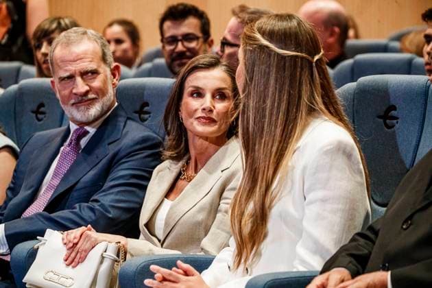 Infanta Sofia, along with King Felipe and Queen Letizia and Princess Leonor, presided over the Leading Teachers event of the Ibercaja Foundation, where Infanta Sofia gave her first solo speech, in Zaragoza on Wednesday, July 8, 2026. La Infanta Sofia junto a los reyes Felipe y Letizia y la princesa Leonor presiden el evento Docentes Referentes de la Fundación Ibercaja, donde la infanta Sofia realiza su primer discurso en solitario, en Zaragoza el miércoles 8 de julio de 2026. 900 LOF Cordon Press Cordon Press