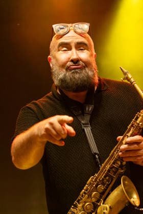 08.07.2026, Bellinzona, Parco Urbano, Nevermind Music Fest 2026: Alpha Blondy & The Solar System. Eddy Delomeni (horn & brass) Bellinzona Parco Urbano Ticino Switzerland *** July 8, 2026, Bellinzona, Parco Urbano, Nevermind Music Fest 2026, Alpha Blondy, The Solar System, Eddy Delomeni, horn, brass, Bellinzona, Parco Urbano, Ticino, Switzerland Copyright: xJustPictures.ch FrancescoxMinghettix jp-en-FrMi-_NG_0124