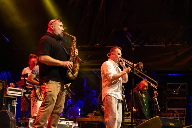 08.07.2026, Bellinzona, Parco Urbano, Nevermind Music Fest 2026: Alpha Blondy & The Solar System. Eddy Delomeni (horn & brass), Jacques Bolognesi (trombone & accordion) Bellinzona Parco Urbano Ticino Switzerland *** July 8, 2026, Bellinzona, Parco Urbano, Nevermind Music Fest 2026: Alpha Blondy, The Solar System, Eddy Delomeni (horn, brass), Jacques Bolognesi (trombone, accordion); Bellinzona, Parco Urbano, Ticino, Switzerland Copyright: xJustPictures.ch FrancescoxMinghettix jp-en-FrMi-_NG_0137