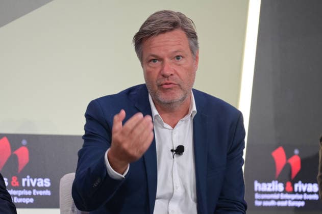 30th Annual Economist Government Roundtable in Athens Former German Vice Chancellor Robert Habeck speaks during the 30th Annual Economist Government Roundtable at the Grand Resort Lagonissi in Athens. Athens Greece Copyright: xNicolasxKoutsokostasxNicolasxKoutsokostasx DSC_202607081452