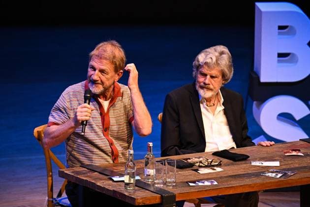 Reinhold Messner und Sönke Wortmann in der Philharmonie Essen ** NUR FÜR REDAKTIONELLE ZWECKE ** EDITORIAL USE ONLY **<p>Sönke Wortmann (l.) und Reinhold Messner im Rahmen der Gesprächsveranstaltung der Brost-Stiftung Kindheit mit Kanten - Wie Herkunft Neugier nährt in der Philharmonie Essen, am 08.07.2026 in Essen. Reinhold Messner und Sönke Wortmann sprechen über ihre Kindheit. Der Abend wurde von Sabine Heinrich moderiert. Deutschland NRW Essen Copyright: SocratesxTassos *** Reinhold Messner and Sönke Wortmann at the Philharmonie Essen ** FOR EDITORIAL USE ONLY ** EDITORIAL USE ONLY ** p Sönke Wortmann l and Reinhold Messner as part of the Brost Foundation’s discussion event Childhood with Edges: How Background Fuels Curiosity Copyright: SocratesxTassos doc86mtclewp0k1efy1snte ,EDITORIAL USE ONLY