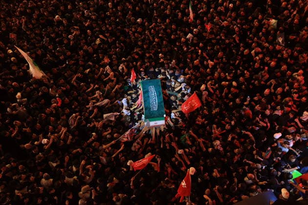 Funeral ceremony held in Karbala for Iran s late Supreme Leader Khamenei KARBALA, IRAQ - JULY 9: Mourners gather during the funeral procession of Iran’s late Supreme Leader Ayatollah Ali Khamenei at the holy shrines of Imam Hussein and his brother Hazrat Abbas in Karbala, Iraq on July 9, 2026. Murtadha Al-Sudani Anadolu Karbala Iraq. Editorial use only. Please get in touch for any other usage.  Copyright: x2026xAnadoluxMurtadhaxAl-Sudanix