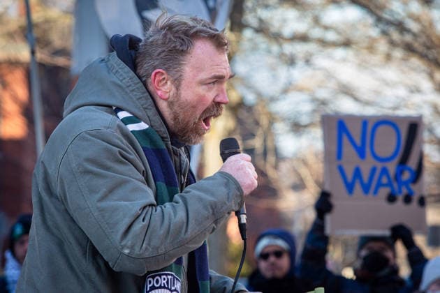 July 8, 2026, Portland, Maine, USA: Planter just announced he is suspending his Senate bid. American political candidate, oyster farmer, and Marine Corps veteran, Democratic nominee in the 2026 U.S. Senate election in Maine, challenging incumbent Republican Senator S. Collins. Platner, facing mounting pressure to withdraw from top Democrats to quit, after ex-girlfriend Jenny Racicot, a 41-year-old Maine resident, accused him of sexually assaulting her in 2021, an allegation Platner denies. FILE PHOTO: Dateline: January, 3, 2026, Portland, Maine, USA: Maine Democratic U.S. Senate candidate GRAHAM CUNNINGHAM PLATNER, 41, speaks at an anti-war rally in Portland, Maine. Portland USA  - ZUMAg349 20260103_new_g349_617 Copyright: xTroyxR.xBennettx