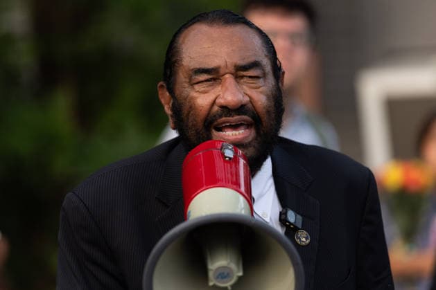 July 8, 2026, Houston, Texas, USA: During a vigil following the death of Lorenzo Salgado Araujos, congressman Al Green speaks in Magnolia Park, Wednesday, July 8, in Houston, Texas. Houston USA - ZUMAg287 20260708_zsp_g287_115 Copyright: xMatthewxGuzmanx