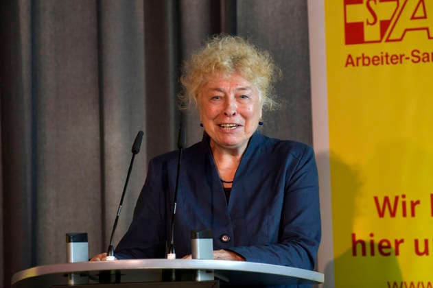 Gesine Schwan beim ASB-Sommerfest und Verleihung des Annemarie-Renger-Preises 2026 an Iris Berben im Haus der Kulturen der Welt. Berlin, 08.07.2026 *** Gesine Schwan at the ASB Summer Festival and the presentation of the 2026 Annemarie Renger Prize to Iris Berben at the Haus der Kulturen der Welt in Berlin, July 8, 2026 Foto:xM.xBehrensx xFuturexImagex asb_6712
