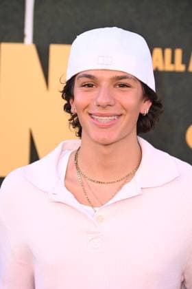 Los Angeles CA July 8: Cesar Mendoza at the All American Season 8 Premiere on July 8, 2026 Credit: Michael Mattes USA - ZUMAa123 20260709_zaa_a123_056 Copyright: xAdMediax