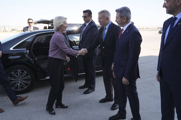 NATO Ankara Summit ANKARA, TURKIYE - JULY 09: President of the European Commission Ursula von der Leyen (L) departs from Esenboga Airport following the 36th NATO Heads of State and Government Summit held in Ankara, Turkiye on July 09, 2026. Leyen is seen off by Deputy Minister of Labour and Social Security Ahmet Aydin (2nd R). Metin Aktas Anadolu Ankara Turkey. Editorial use only. Please get in touch for any other usage.  Copyright: x2026xAnadoluxMetinxAktasx