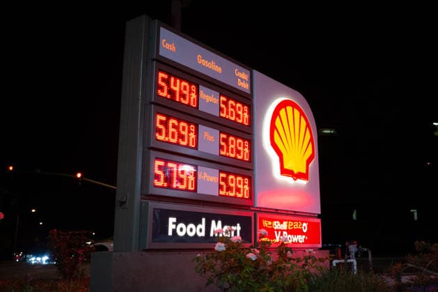 Fuel prices in Pasadena, United States - 8 JULY 2026. Fuel prices are displayed on a Shell gas station sign . California fuel prices remain among the highest in the nation. Pasadena United States Copyright: xWestonxHancockx xSOPAxImagesx Weston Hancock July 8 - 2354